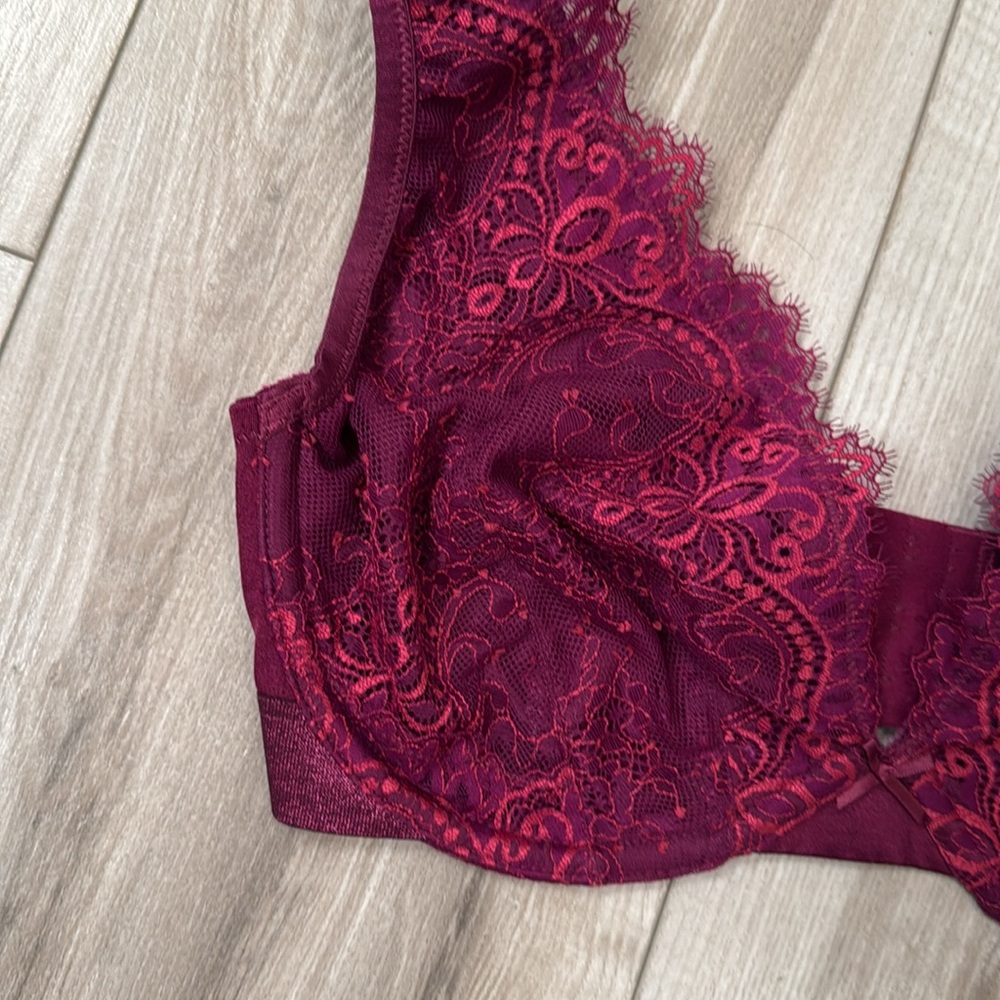 NWOT Cacique Lace Bra - 34 DDD(34F) - Picture 3 of 9